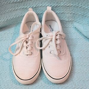 Universal Thread Cream Canvas Sneakers Lace-Up Casual